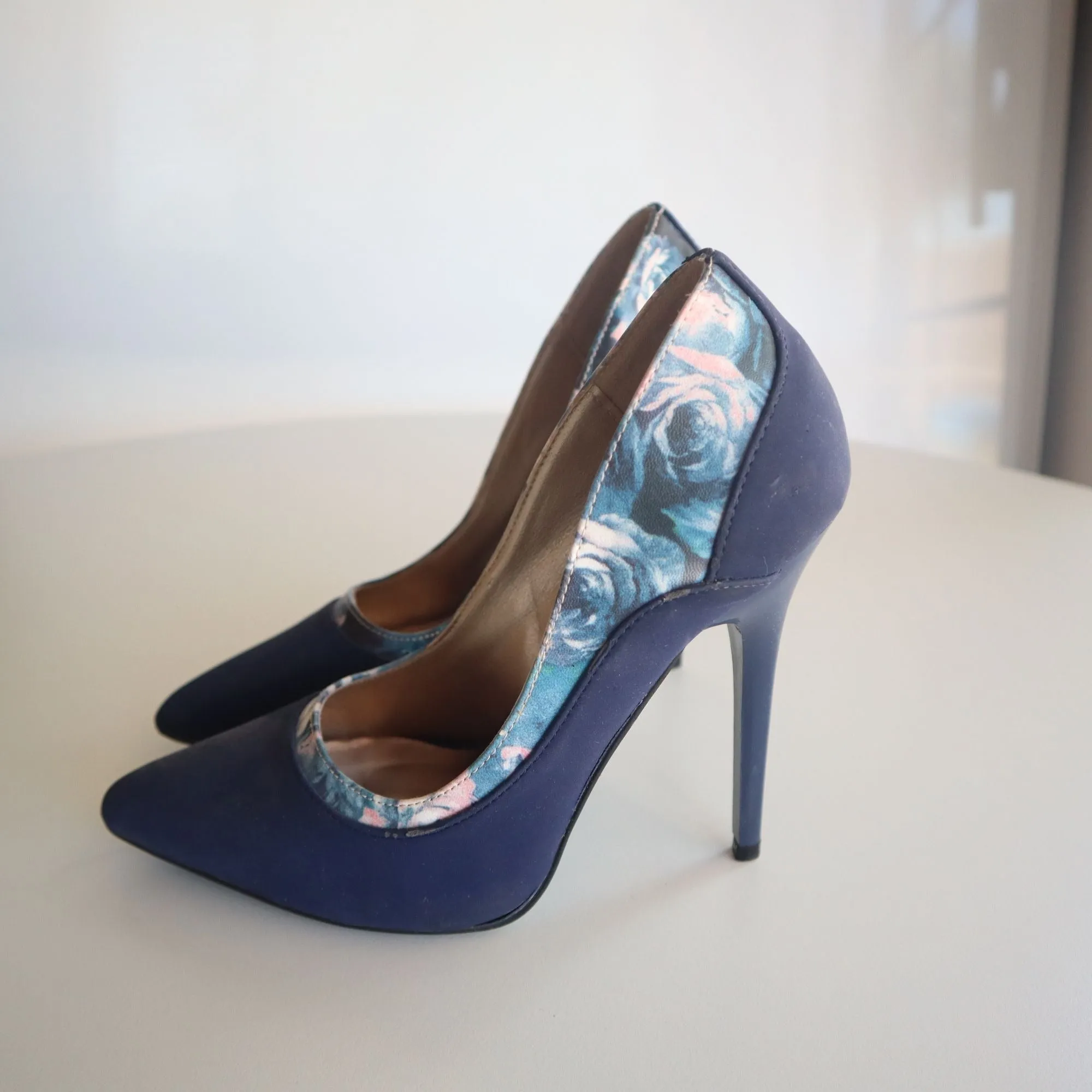 Navy Floral Print Stiletto High Heels By Qupid Size 7 Womens Elegant Party Shoes