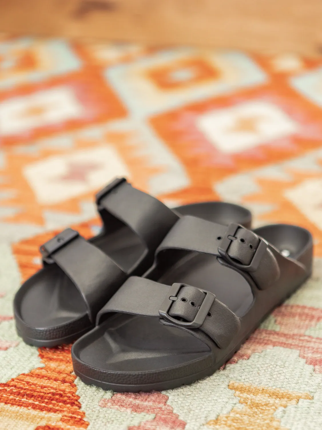 Ripe Sandals - Black